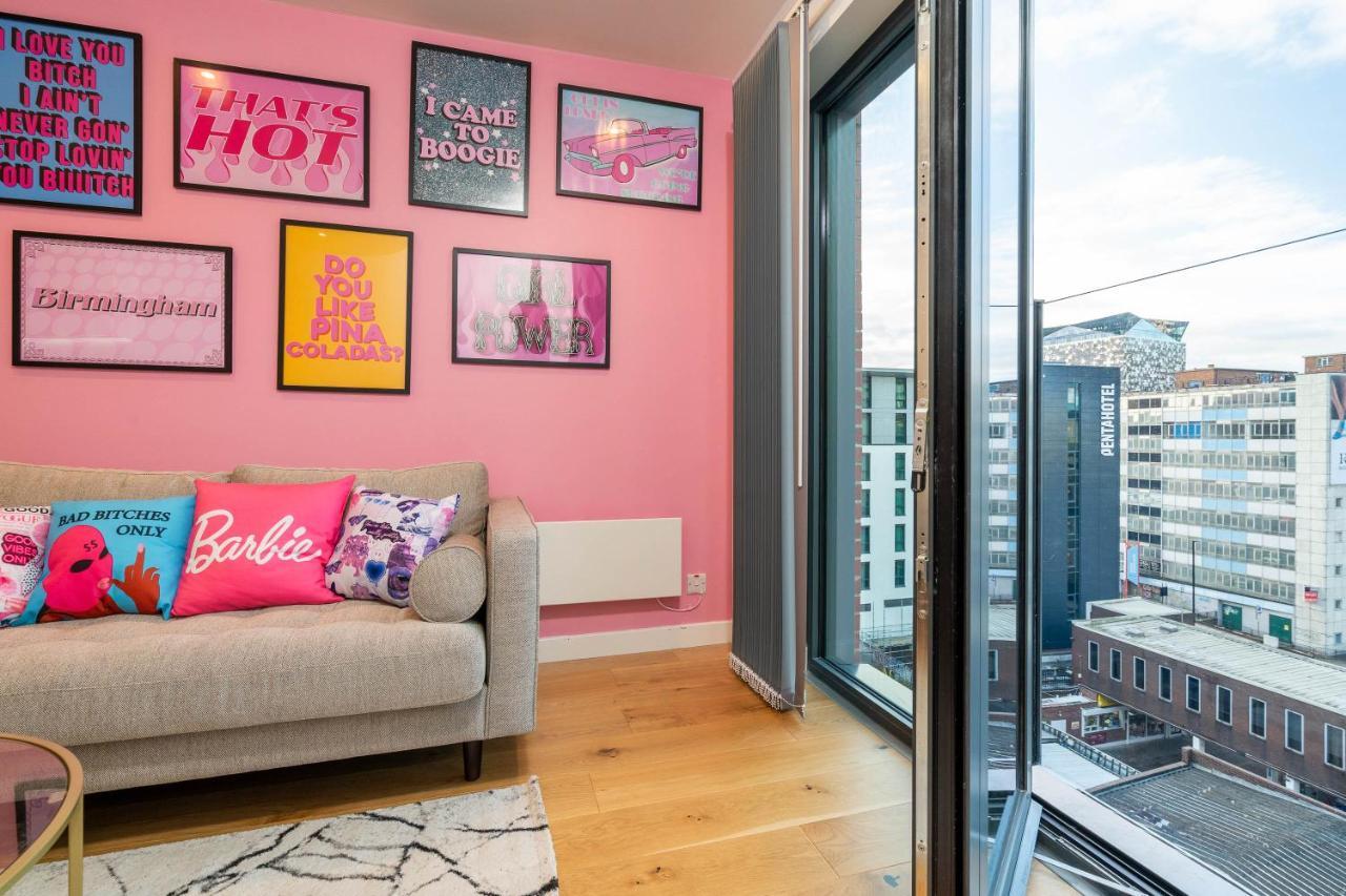 Maevela Apartments ☆ Pink Luxury Apartment With Balcony - Birmingham City Centre - 5 Min Walk From Bullring, Cube, Mailbox, New Street Station - Free Netflix & Wifi Esterno foto